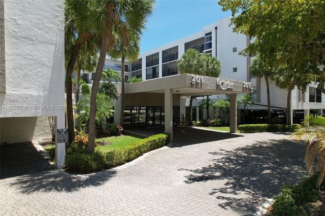 201 178th Drive 423, Sunny Isles Beach, FL 33160