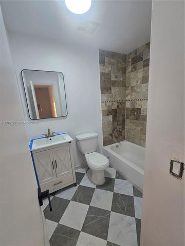 3438 SW 112th Ave, Miami, FL 33165