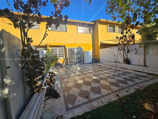 3438 SW 112th Ave, Miami, FL 33165