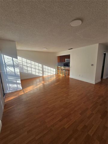 3438 SW 112th Ave, Miami, FL 33165