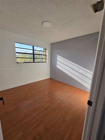 3438 SW 112th Ave, Miami, FL 33165