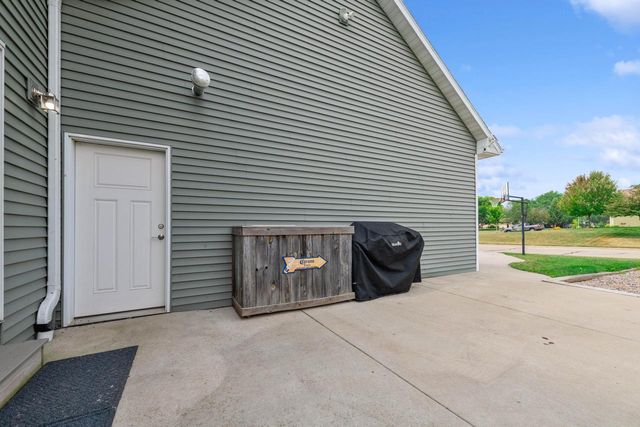 1410 S Prospect STREET, Shawano, WI 54166