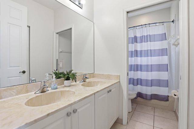 7135 Via Abruzzi, Lake Worth, FL 33467