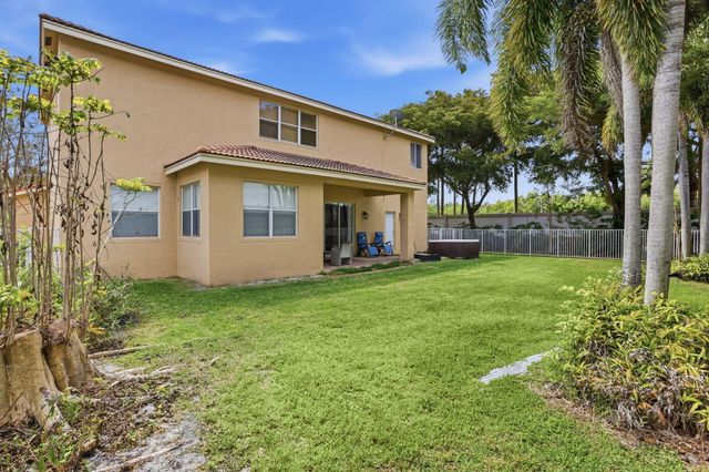 7135 Via Abruzzi, Lake Worth, FL 33467