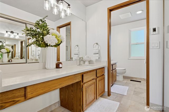 6004 140th Avenue SE, Bellevue, WA 98006