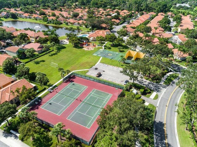 1019 Via Jardin, Riviera Beach, FL 33418