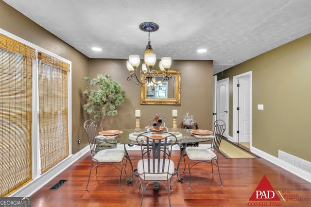 373 Presidential Drive, Dallas, GA 30157