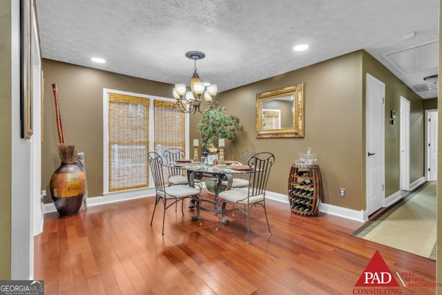 373 Presidential Drive, Dallas, GA 30157