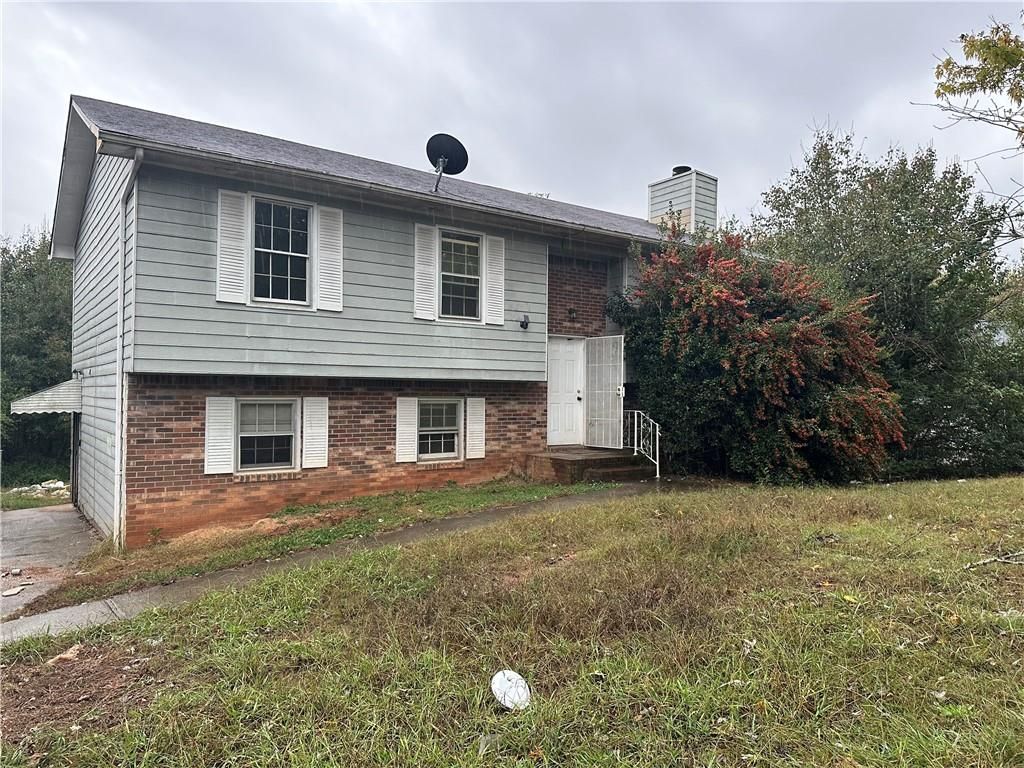 125 Belmont Farms Drive, Ellenwood, GA 30294