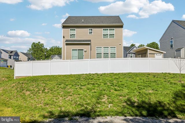 8202 REECEWOOD DR, Severn, MD 21144
