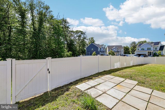 8202 REECEWOOD DR, Severn, MD 21144