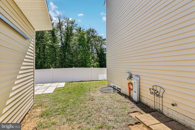 8202 REECEWOOD DR, Severn, MD 21144