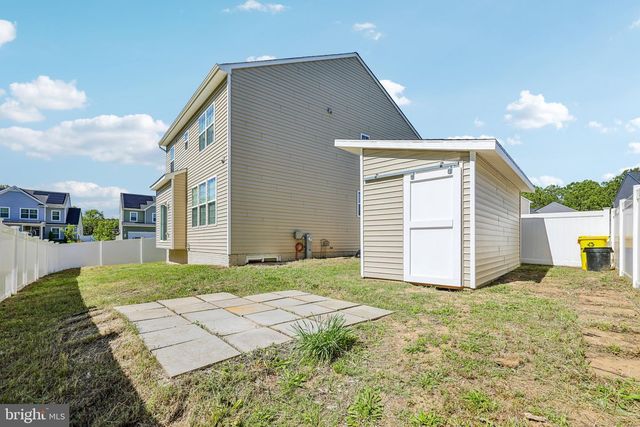 8202 REECEWOOD DR, Severn, MD 21144