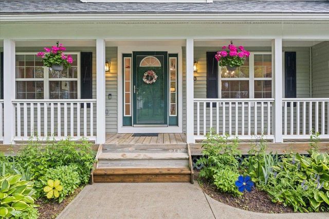 30 Tyler Drive, Essex Junction, VT 05452