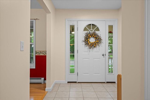 30 Tyler Drive, Essex Junction, VT 05452
