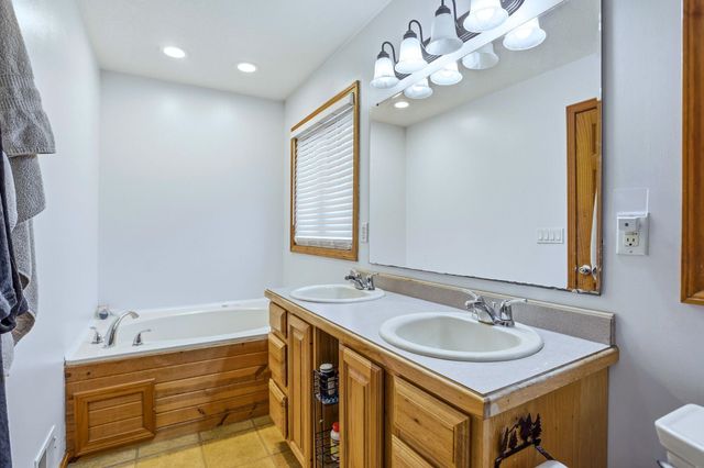 3900 Birch Run Road, Millington, MI 48746