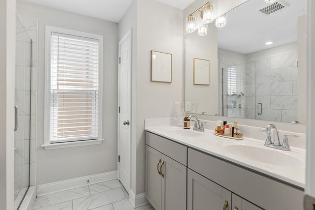 235 Grandstand Blvd, Gallatin, TN 37066