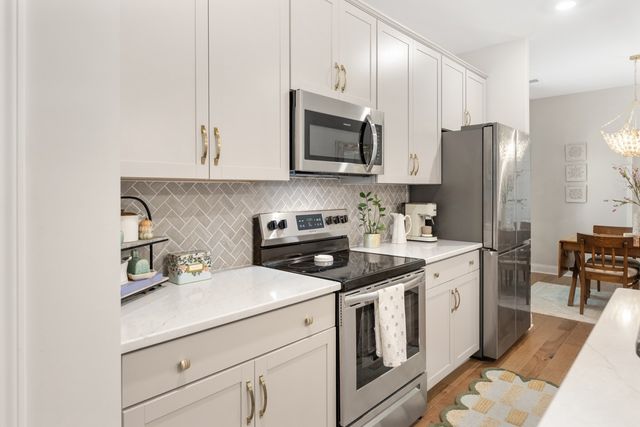 235 Grandstand Blvd, Gallatin, TN 37066