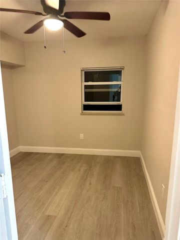 7907 SW 3rd Street, North Lauderdale, FL 33068