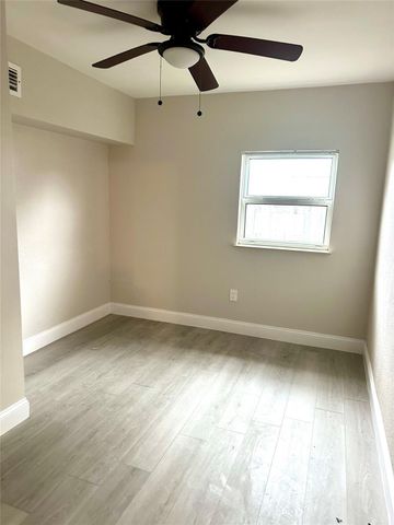 7907 SW 3rd Street, North Lauderdale, FL 33068