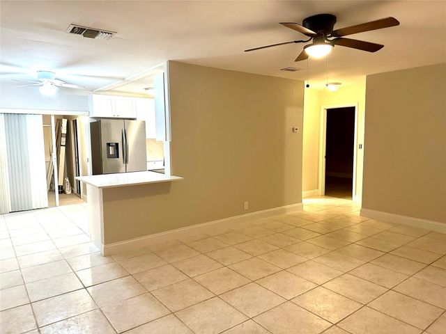 7907 SW 3rd Street, North Lauderdale, FL 33068