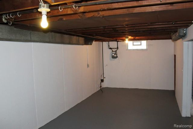 18620 Dalby, Redford, MI 48240