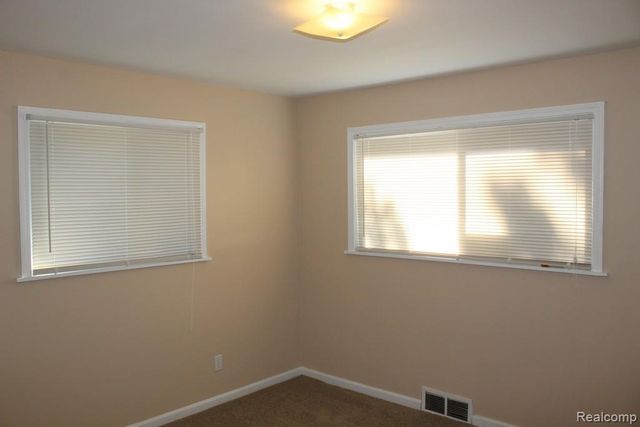 18620 Dalby, Redford, MI 48240
