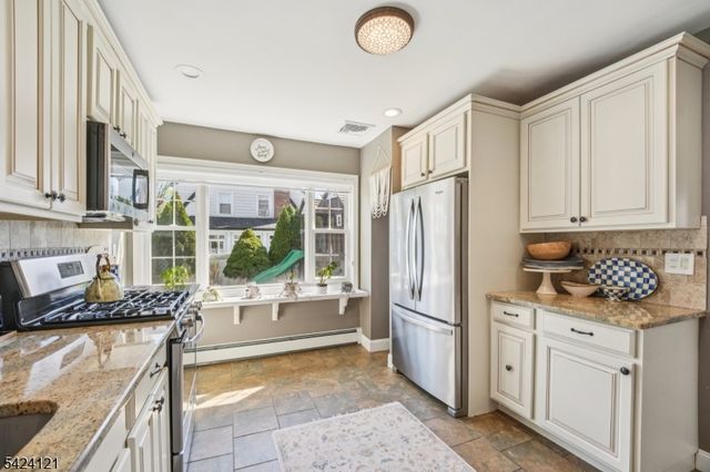 525 Ramapo Ave, Pompton Lakes Boro, NJ 07442