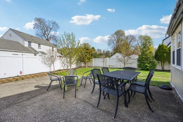 525 Ramapo Ave, Pompton Lakes Boro, NJ 07442