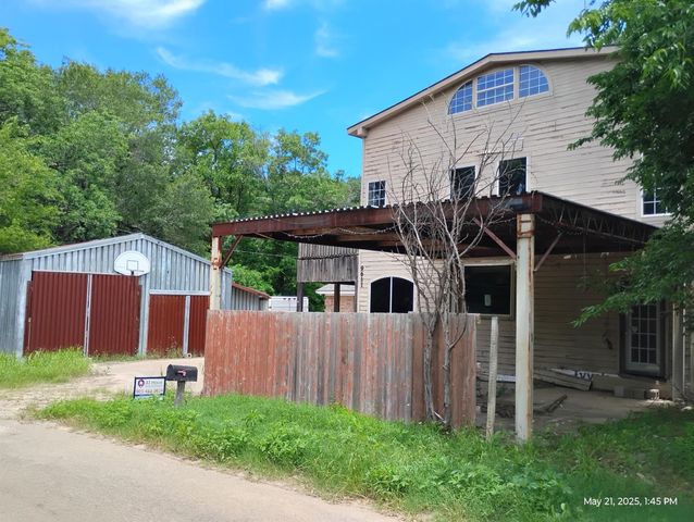 9611 Private Road 3826, Quinlan, TX 75474