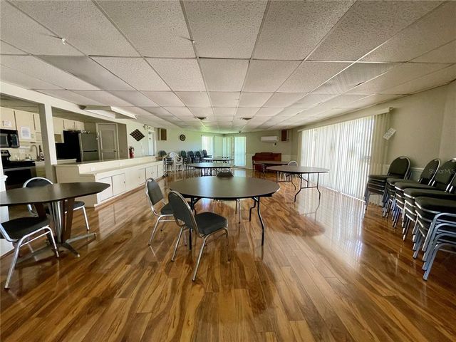 4480 IRONWOOD CIRCLE 305A, Bradenton, FL 34209