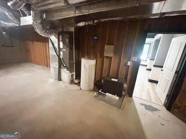 1136 Cole Lake Road, Dallas, GA 30157