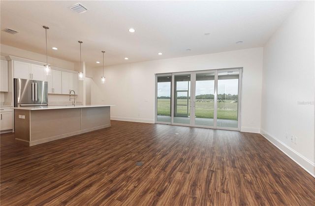 1439 CR 212, Oxford, FL 34484