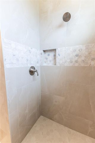 1439 CR 212, Oxford, FL 34484