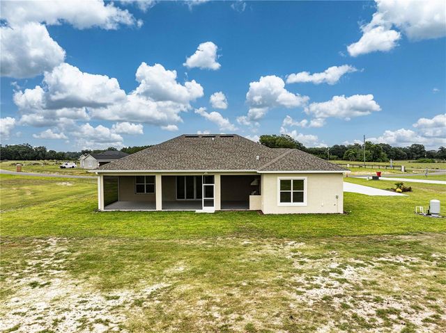 1439 CR 212, Oxford, FL 34484