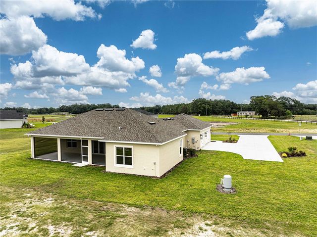 1439 CR 212, Oxford, FL 34484