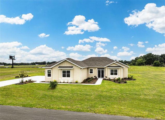 1439 CR 212, Oxford, FL 34484