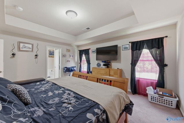 194 Green Garden Drive, Harvest, AL 35749