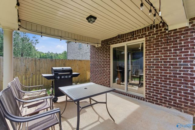 194 Green Garden Drive, Harvest, AL 35749