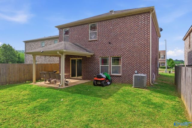 194 Green Garden Drive, Harvest, AL 35749