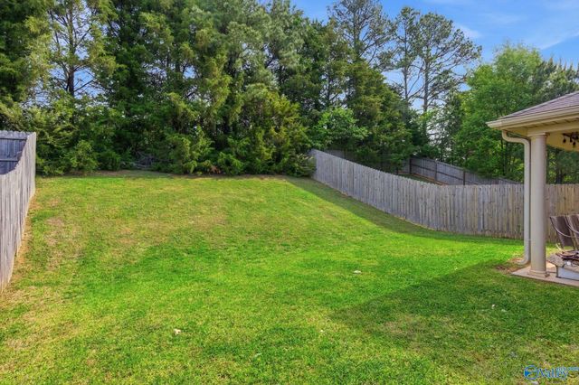 194 Green Garden Drive, Harvest, AL 35749
