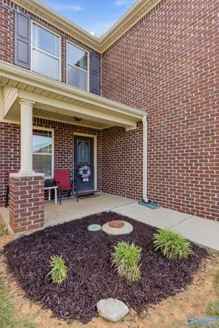 194 Green Garden Drive, Harvest, AL 35749
