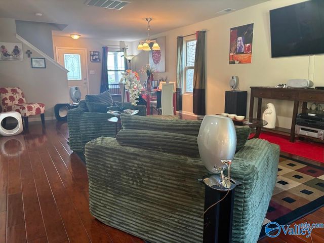 194 Green Garden Drive, Harvest, AL 35749