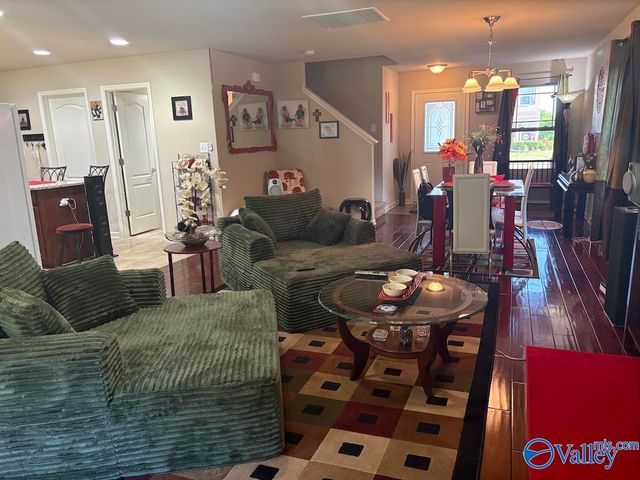 194 Green Garden Drive, Harvest, AL 35749