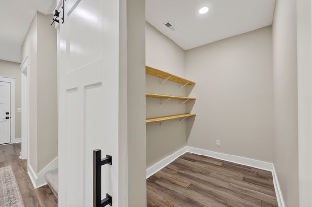 3966 Baggett Rd, Springfield, TN 37172