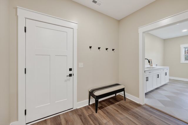 3966 Baggett Rd, Springfield, TN 37172