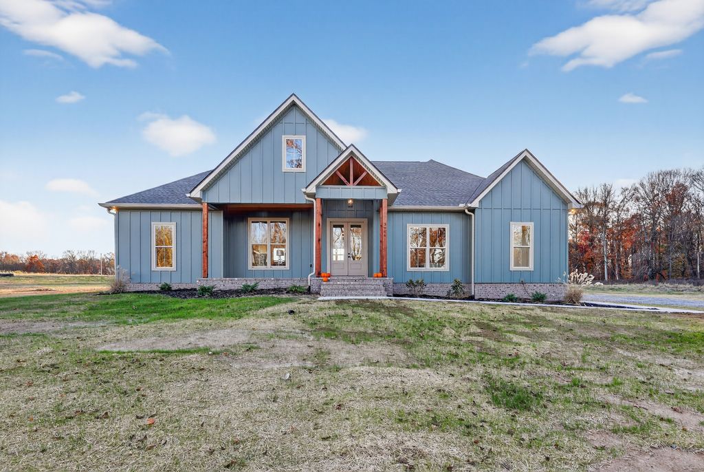 3966 Baggett Rd, Springfield, TN 37172