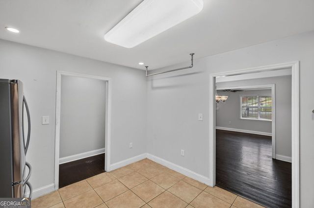 2492 Maple Street, East Point, GA 30344