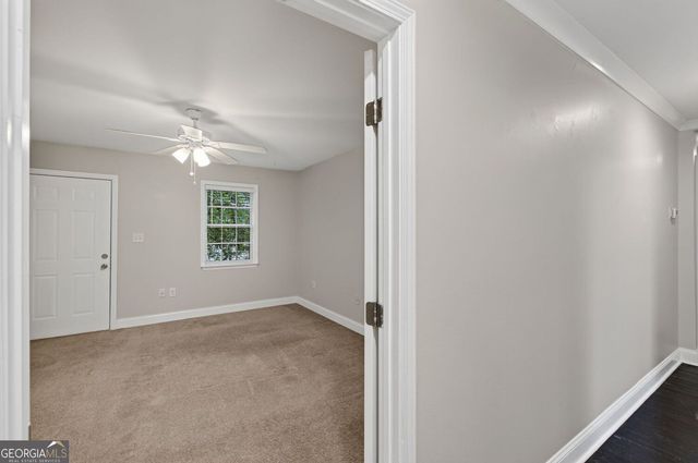 2492 Maple Street, East Point, GA 30344