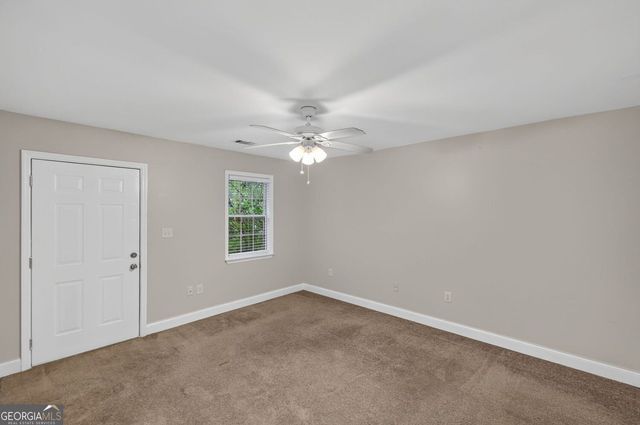 2492 Maple Street, East Point, GA 30344